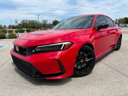 Used 2023 Honda Civic Type R image 1