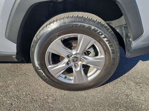 Used 2023 Toyota RAV4 XLE image 5