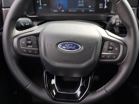 New 2025 Ford Ranger XLT w/ FX4 Off-Road Package AWD/4WD image 25