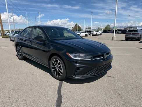 New 2026 Volkswagen Jetta Sport FWD image 9
