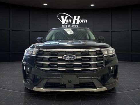 New 2026 Ford Explorer Active w/ Active Comfort Package AWD/4WD image 11
