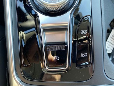 New 2026 Kia Carnival SX image 26