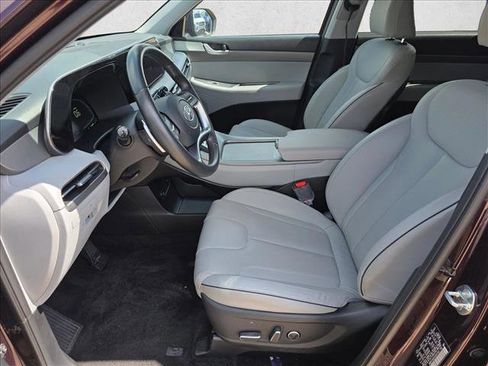 Used 2025 Hyundai Palisade SEL image 11