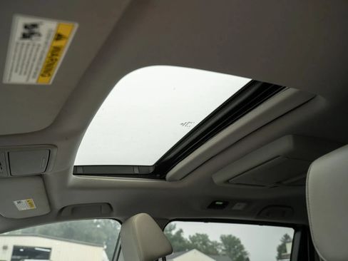 Used 2019 Honda Odyssey EX-L image 17