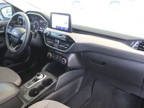 Used 2022 Ford Escape SE AWD/4WD image 16