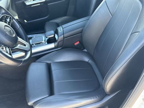 Used 2021 Mercedes-Benz GLA 250 GLA 250 w/ Premium Package image 23