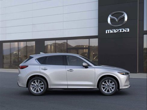 New 2025 MAZDA CX-5 AWD 2.5 S w/ Premium Plus Pkg image 5
