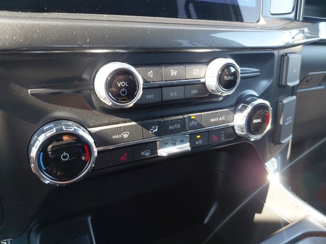 Used 2022 Ford F150 XLT w/ Equipment Group 302A High AWD/4WD image 23