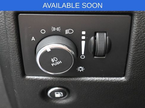 Used 2014 Jeep Grand Cherokee Limited image 15