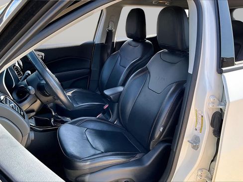 Used 2019 Jeep Compass Limited w/ Safety & Security Group FWD image 8