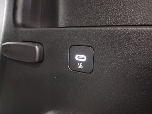 New 2026 Hyundai Ioniq 9 SEL image 19