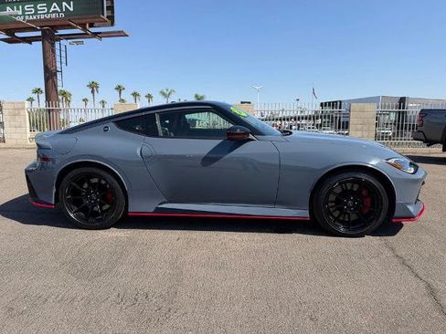 Certified 2024 Nissan Z NISMO w/ Floor Mat Package RWD image 7
