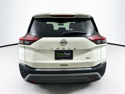 Used 2023 Nissan Rogue SV FWD image 7