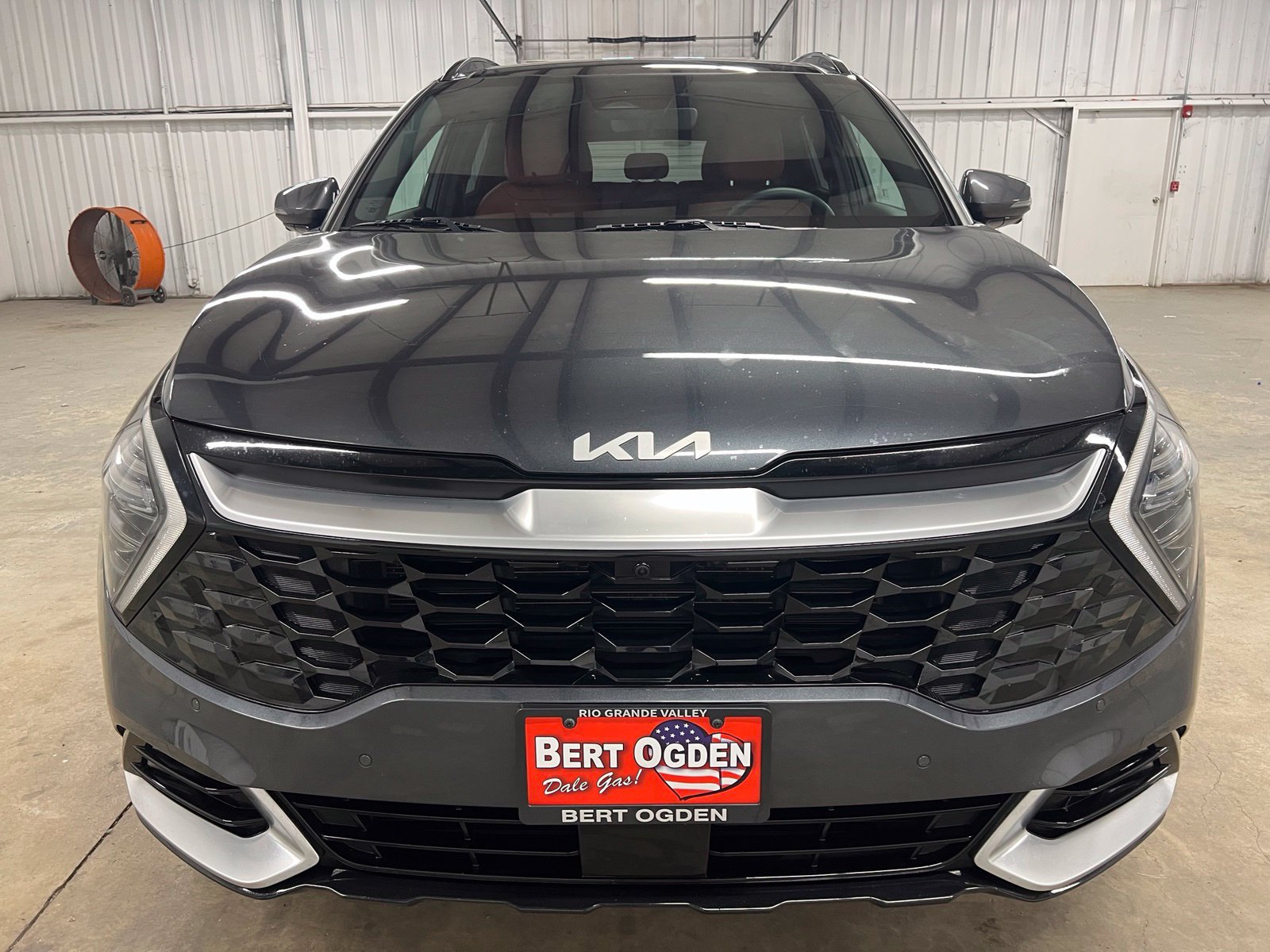 Used 2024 Kia Sportage SX FWD image 2