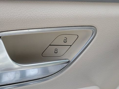 Used 2022 Mercedes-Benz GLE 350 4MATIC image 27