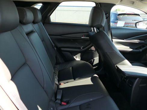 Used 2025 MAZDA CX-30 AWD 2.5 S w/ Select Sport Pkg image 21