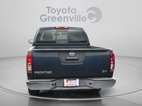 Used 2019 Nissan Frontier SV image 13