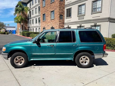 Used 1998 Ford Explorer 4WD 4-Door image 20
