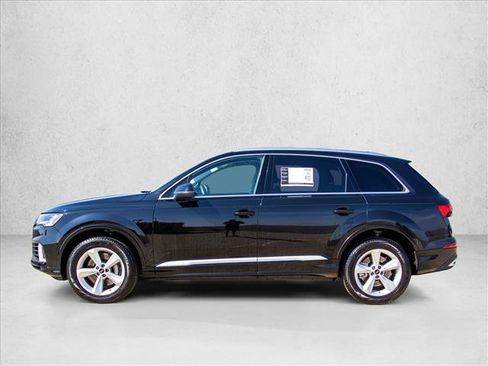 Used 2023 Audi Q7 3.0T Premium AWD/4WD image 8