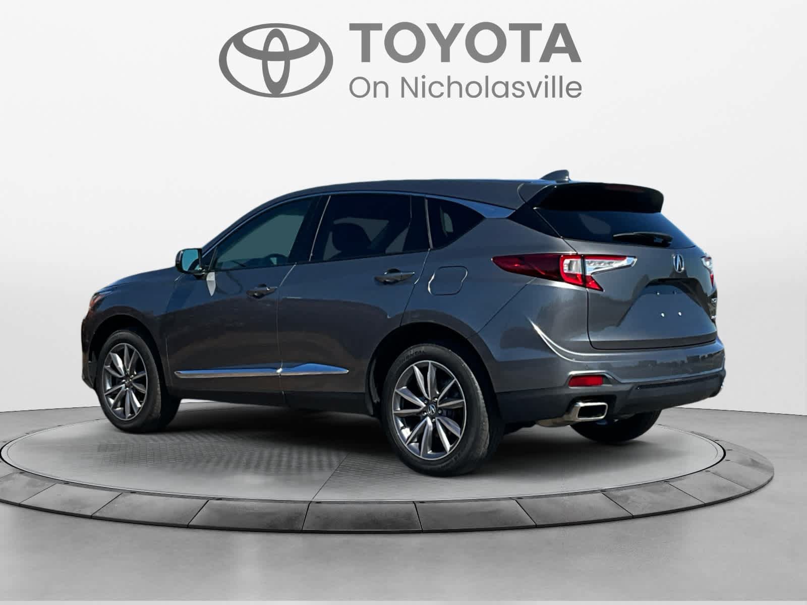 Used 2024 Acura RDX w/ Technology Package AWD/4WD image 3