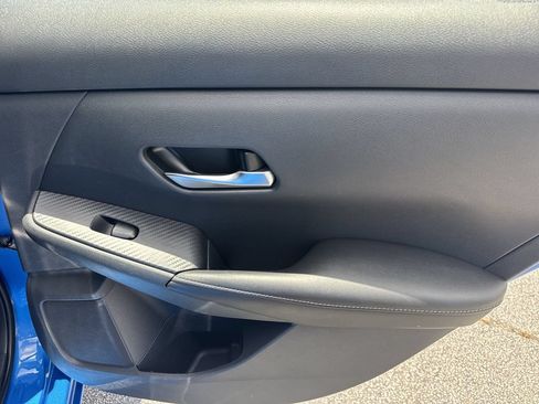 Used 2023 Nissan Sentra SV FWD image 16