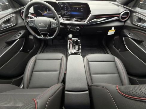 New 2026 Chevrolet Trax RS w/ Driver Confidence Package image 10