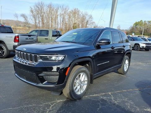 New 2025 Jeep Grand Cherokee Laredo X image 5