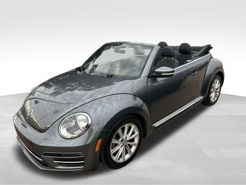 Used 2018 Volkswagen Beetle 2.0T S image 52