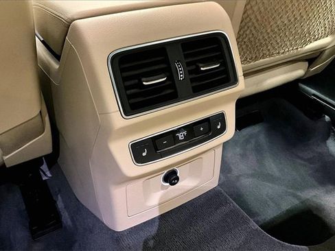 Used 2018 Audi Q5 2.0T Premium Plus w/ Premium Plus Package image 24