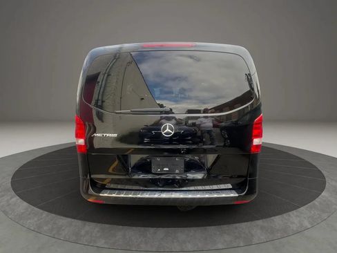 Used 2017 Mercedes-Benz Metris Passenger w/ Comfort Package image 6