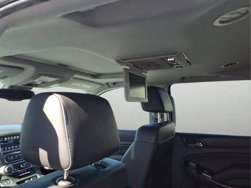 Used 2017 Chevrolet Tahoe LT image 8
