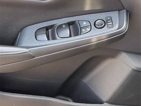 Used 2025 Nissan Sentra S FWD image 14