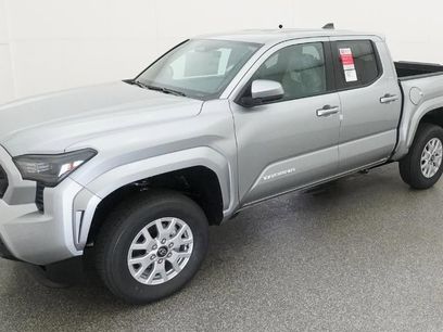 New 2026 Toyota Tacoma SR5