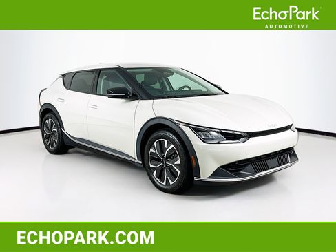 Used 2024 Kia EV6 Light image 1