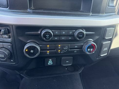 Used 2023 Ford F350 XLT w/ Snow Plow Prep Package image 19