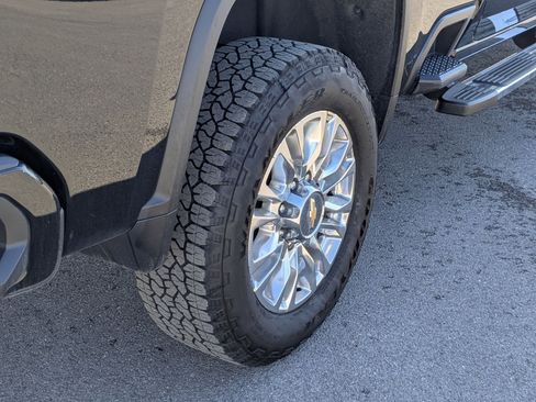 Certified 2022 Chevrolet Silverado 3500 High Country w/ Z71 Off-Road Package image 13