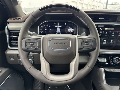 New 2026 GMC Sierra 1500 Denali w/ Technology Package AWD/4WD image 14