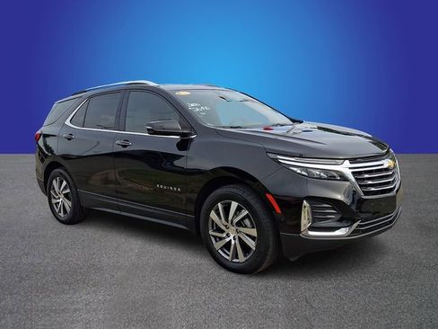 Used 2023 Chevrolet Equinox Premier FWD image 3