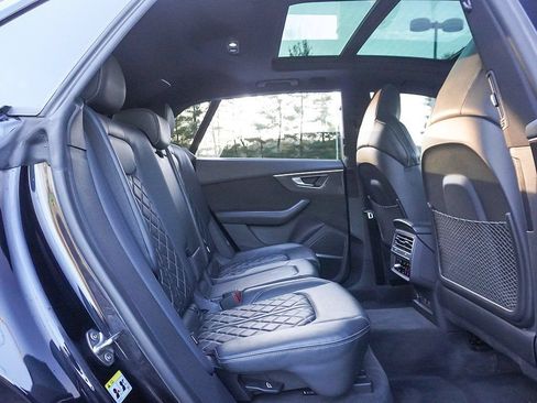 Used 2021 Audi SQ8 Prestige w/ Prestige Package AWD/4WD image 46