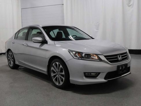 Used 2013 Honda Accord Sport image 13