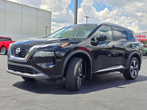 Used 2023 Nissan Rogue SL w/ SL Premium Package AWD/4WD image 4