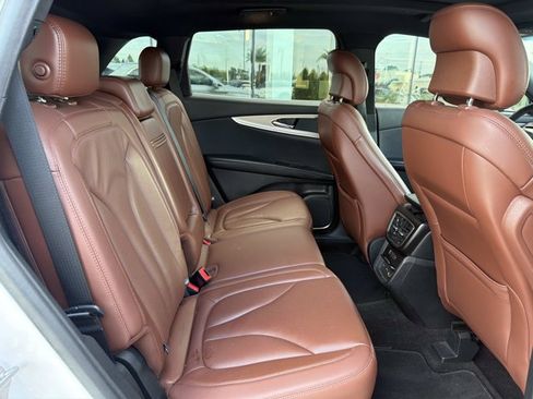 Used 2019 Lincoln Nautilus Reserve AWD/4WD image 25