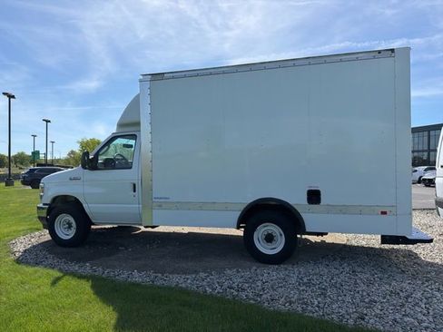 New 2025 Ford E-350 and Econoline 350 Super Duty w/ Power Equipment Group RWD image 1