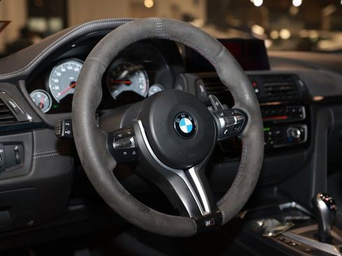 Used 2019 BMW M4 CS w/ Executive Package image 13