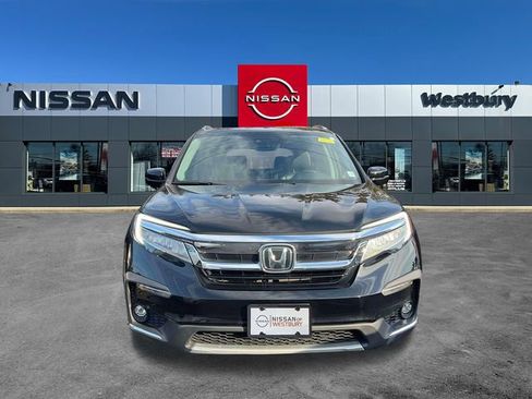 Used 2022 Honda Pilot Touring image 2