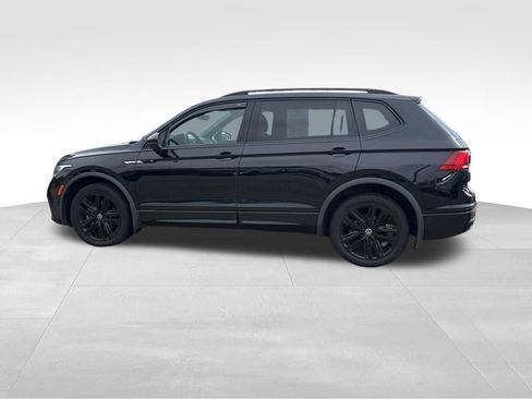 Used 2022 Volkswagen Tiguan SE R-Line AWD/4WD image 13