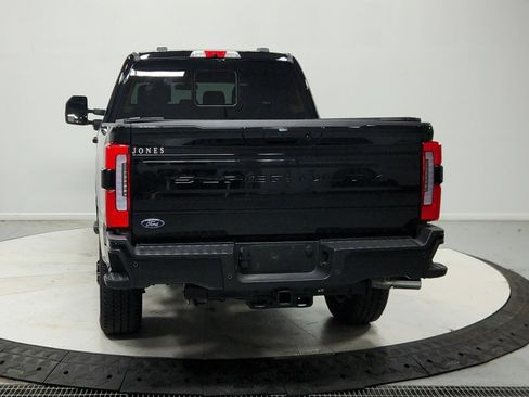 Used 2026 Ford F250 Platinum AWD/4WD image 7