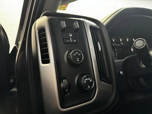 Used 2016 GMC Sierra 2500 SLE AWD/4WD image 24