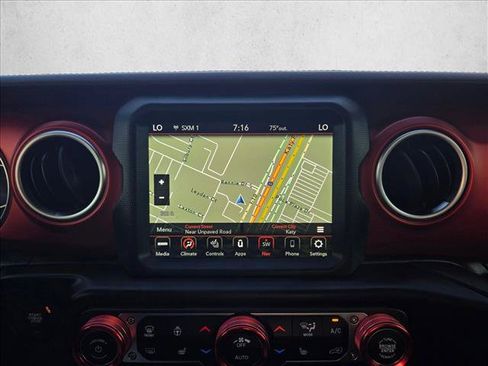 Used 2020 Jeep Gladiator Rubicon AWD/4WD image 14
