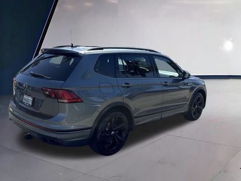 Certified 2023 Volkswagen Tiguan SE R-Line FWD image 2